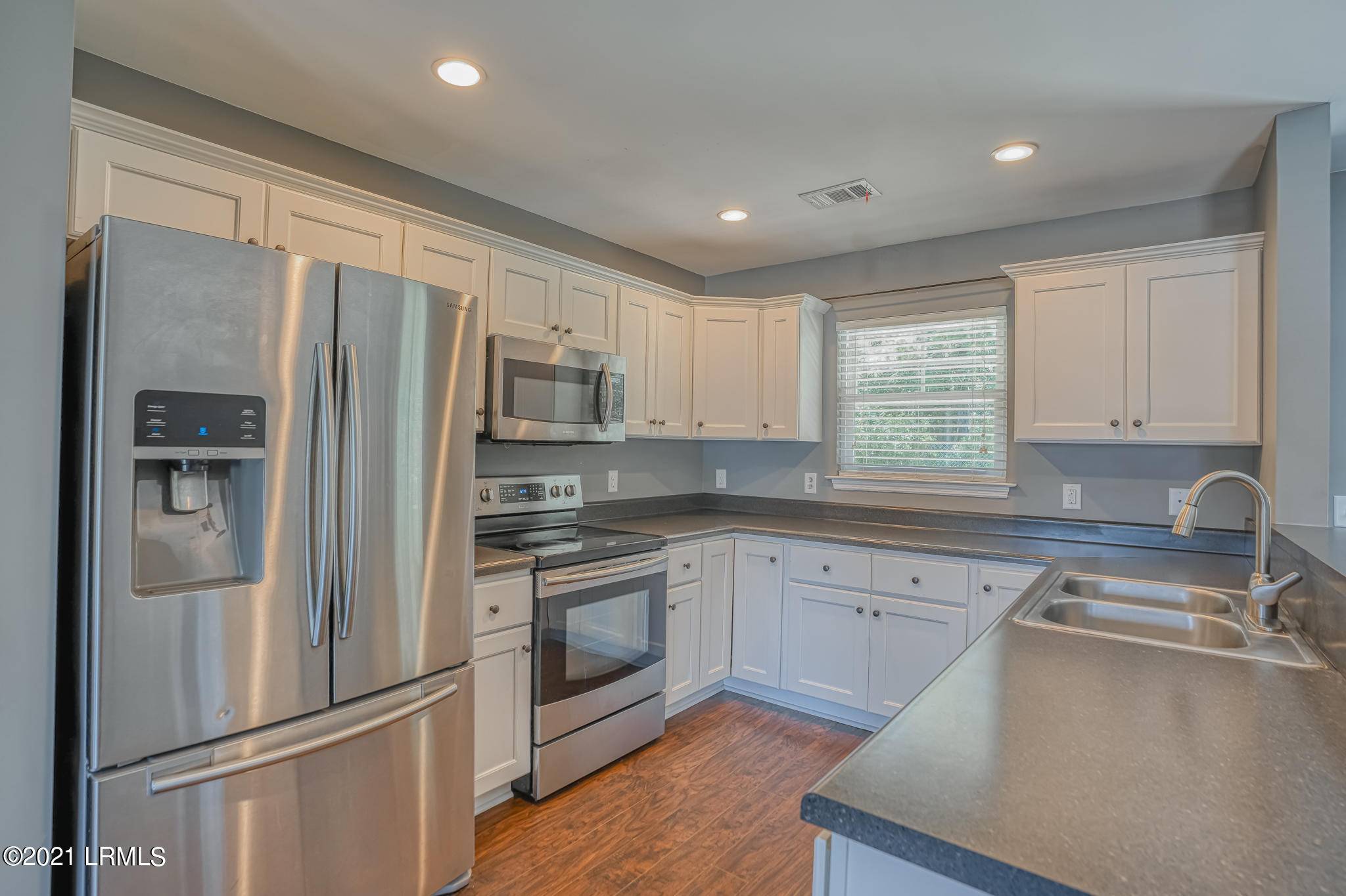 Beaufort, SC 29906,22 Applemint LN Lane