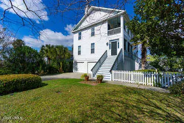 Harbor Island, SC 29920,6 Tradewind LN Lane