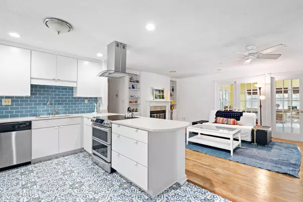 St. Helena Island, SC 29920,31 Hall PATH Path