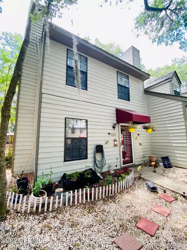 404 Island Pines DR Drive, Port Royal, SC 29935