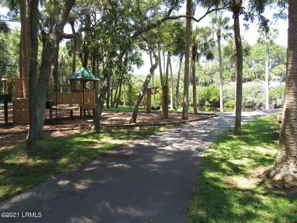 Fripp Island, SC 29920,836 Fiddlers Ridge RD Road