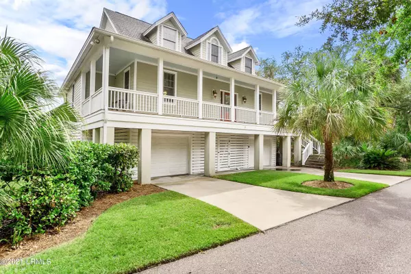 Fripp Island, SC 29920,10 Fiddlers Bend DR Drive