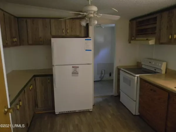 Estill, SC 29918,115 Lonesome Dove LN Lane