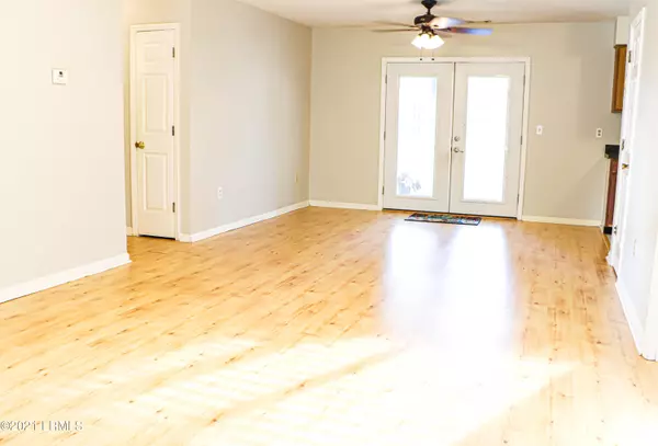 Port Royal, SC 29935,629 Fort Frederick CIR Circle