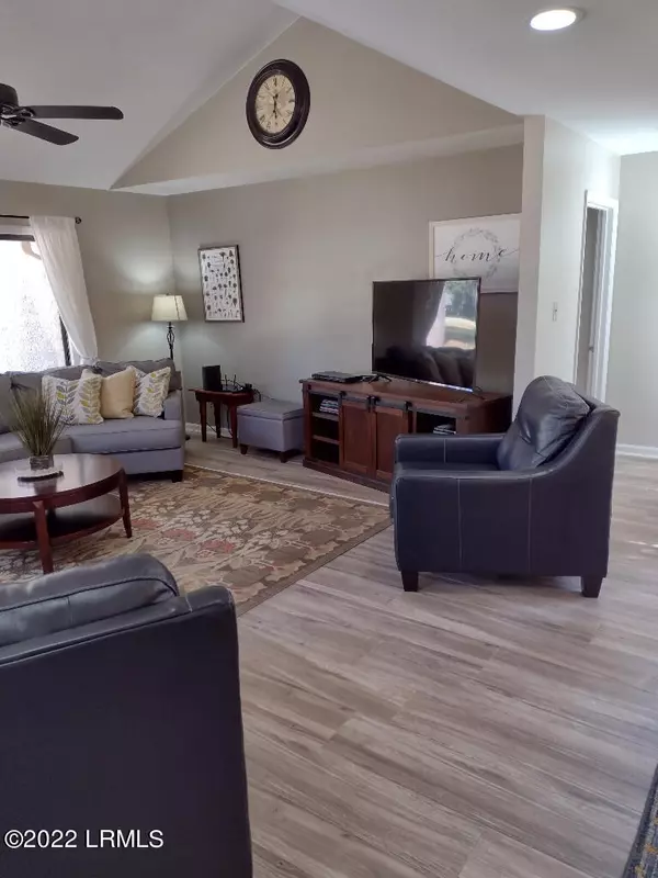 Hilton Head Island, SC 29926,43 Stable Gate RD Road