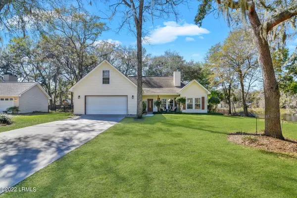 7 Purrysburg DR Drive, Beaufort, SC 29907