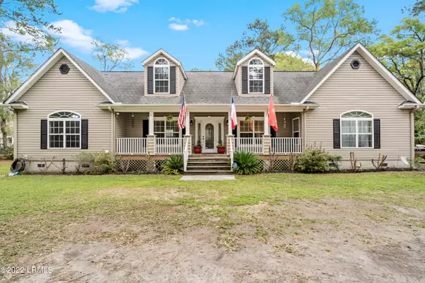 37 Club Bridge RD Road, St. Helena Island, SC 29920