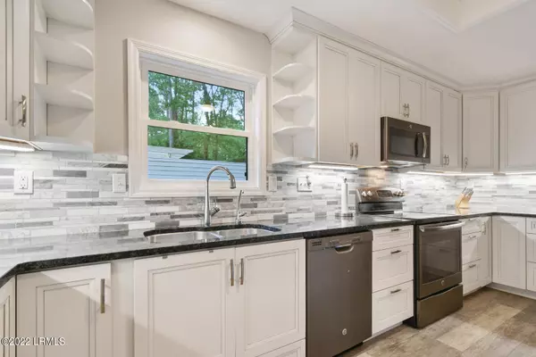 Hilton Head Island, SC 29926,6 Sundew CT Court