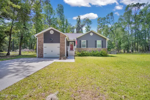 25 Arbor LN Lane, St. Helena Island, SC 29920
