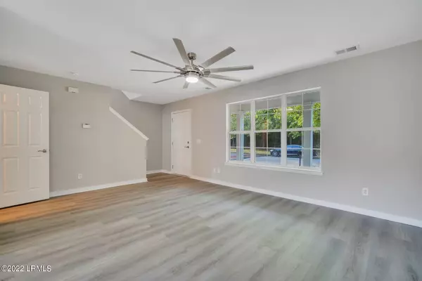 Okatie, SC 29909,136 Southside Pkwy Parkway