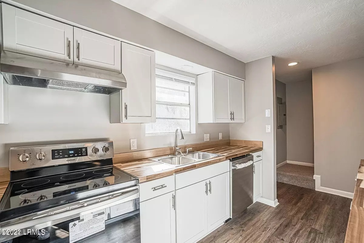 Beaufort, SC 29902,900 Brotherhood RD Road