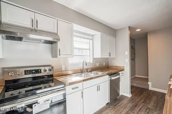 900 Brotherhood RD Road, Beaufort, SC 29902