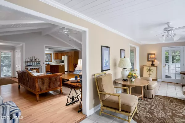 Fripp Island, SC 29920,371 Tarpon BLVD Boulevard