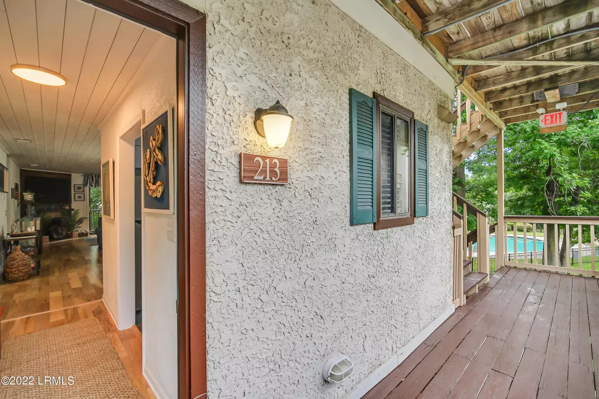 Hilton Head Island, SC 29926,156 Dillon RD Road