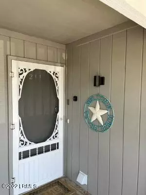 Harbor Island, SC 29920,3 Cedar Reef DR Drive