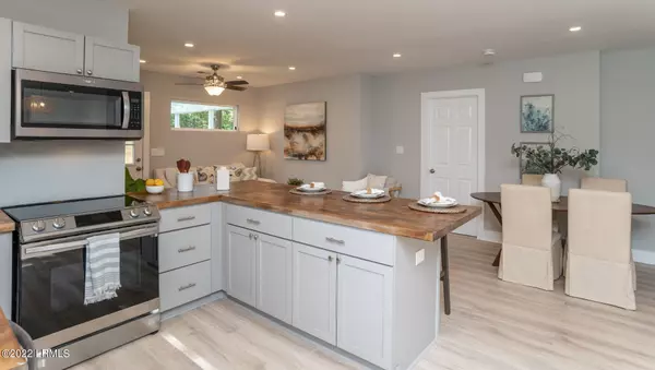 Port Royal, SC 29935,1802 Courtland ST Street