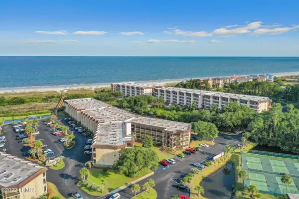 Hilton Head Island, SC 29928,40 Folly Field RD Road