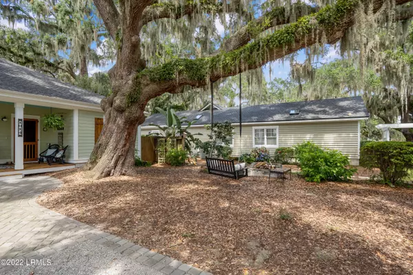 Port Royal, SC 29935,1014 13th ST Street