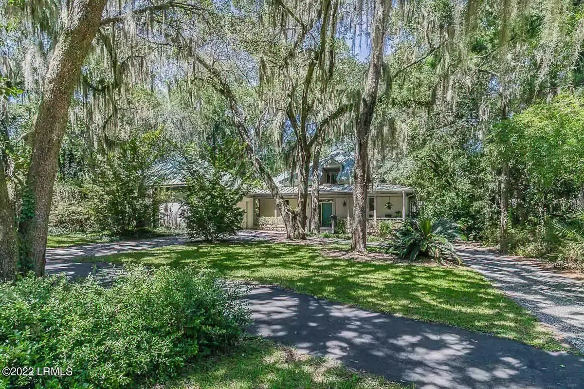 St. Helena Island, SC 29920,614 Island CIR Circle