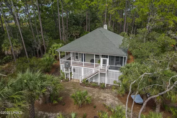 30 Lakeview LN Lane, Harbor Island, SC 29920