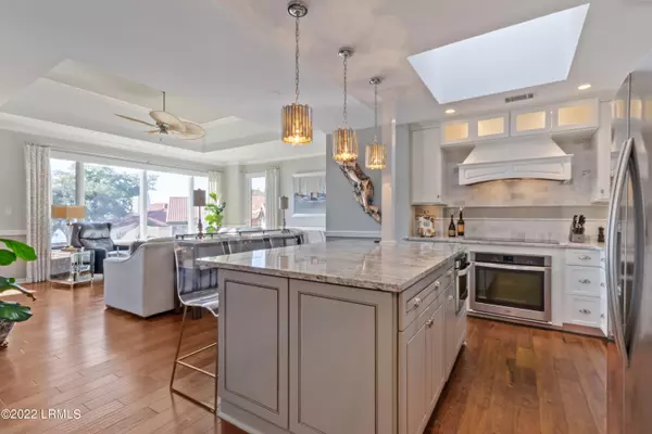 Hilton Head Island, SC 29926,6 Village North DR Drive