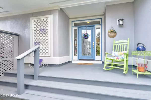 Hilton Head Island, SC 29926,42 Royal Pointe DR Drive