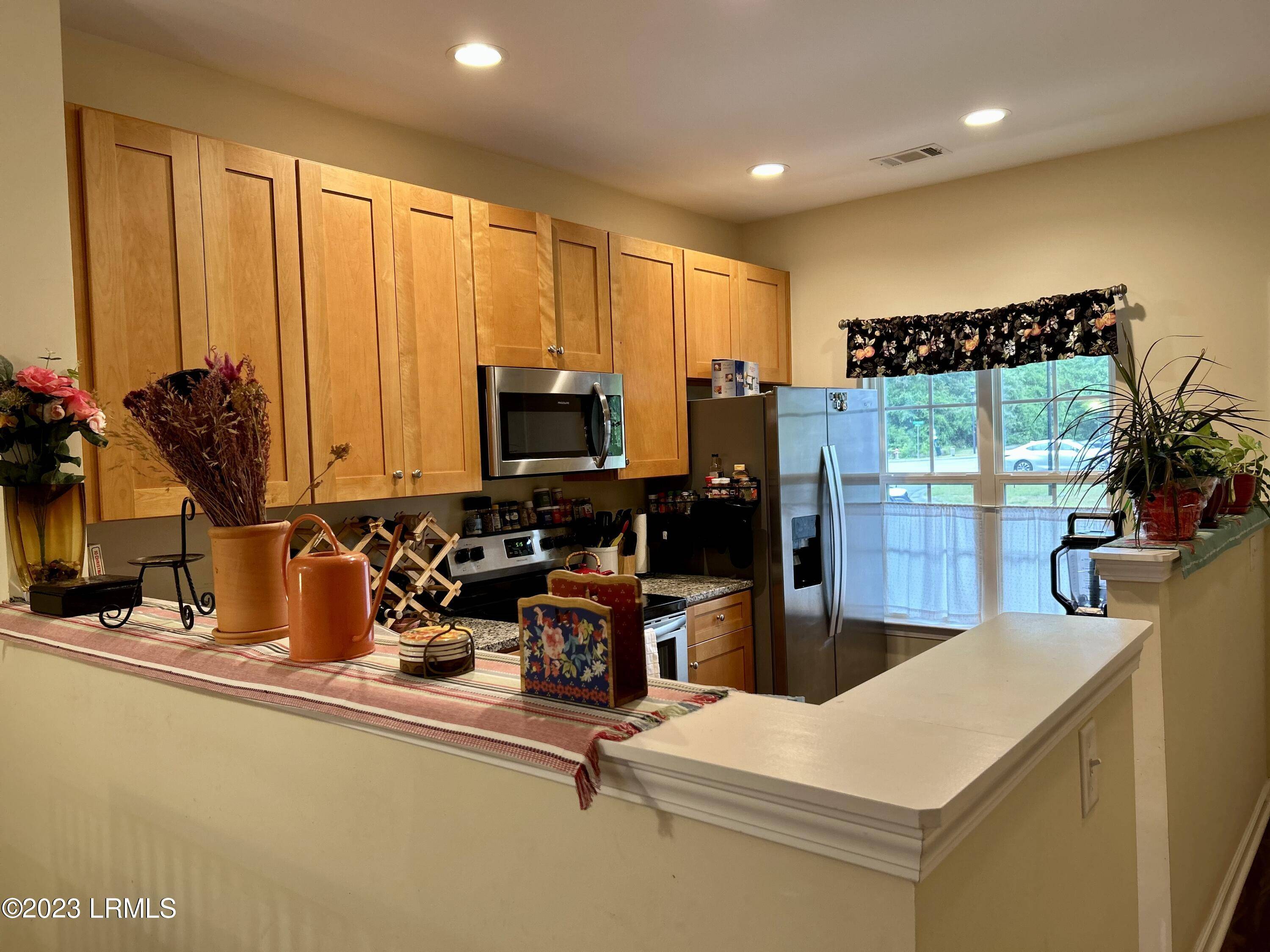 Beaufort, SC 29906,269 Admiration AVE Avenue