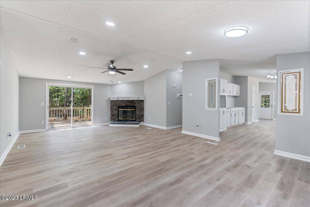 3952 Clover Hill RD Road, Green Pond, SC 29446
