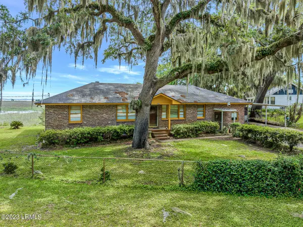 807 11th ST Street, Port Royal, SC 29935