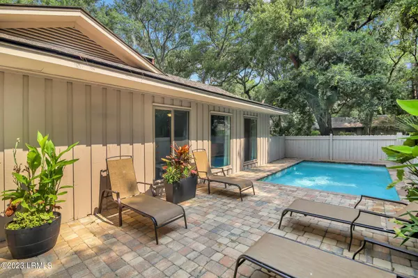 Hilton Head Island, SC 29928,1 Cotton LN Lane