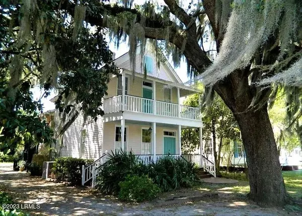 Port Royal, SC 29935,903 London AVE Avenue