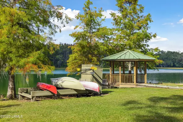 Seabrook, SC 29940,10 Bellinger Lake DR Drive