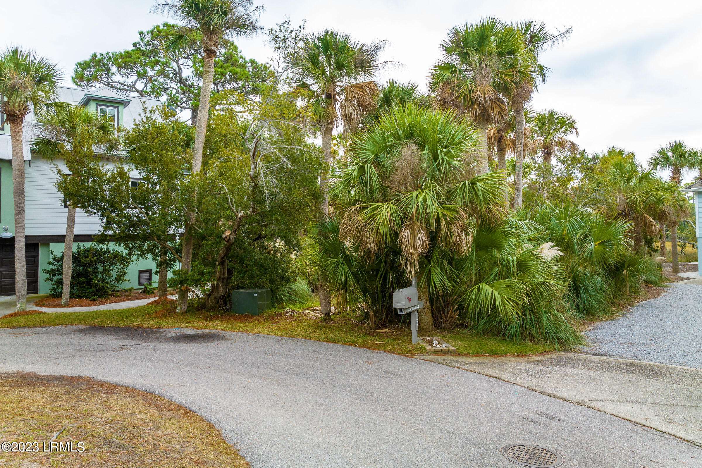 22 Fiddlers Cove DR Drive, Fripp Island, SC 29920