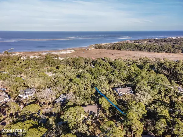 Fripp Island, SC 29920,6 Fiddlers Trace RD Road