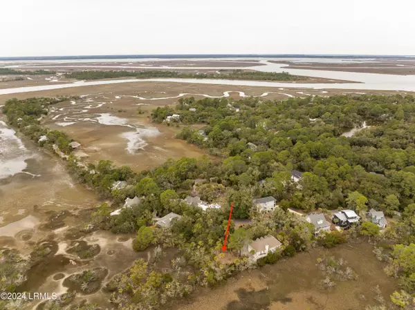 Fripp Island, SC 29920,16 Fiddlers Bend DR Drive