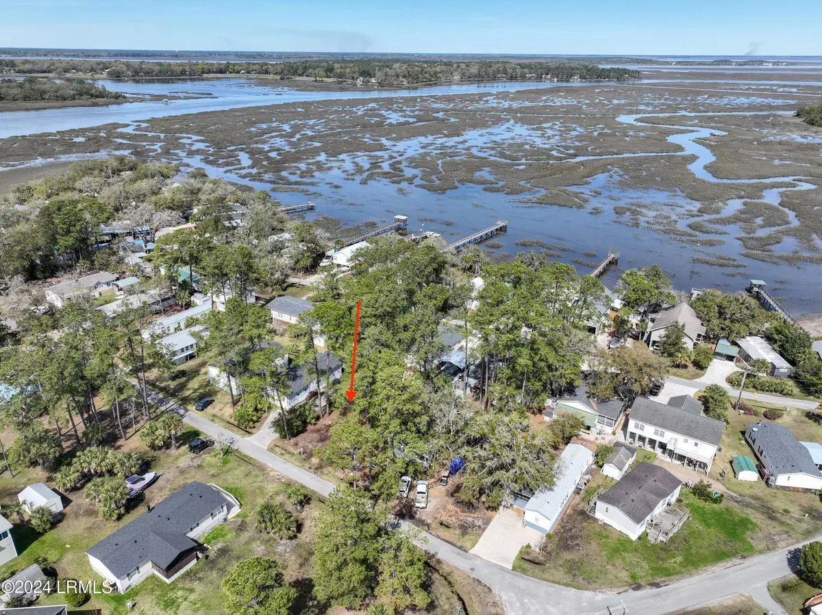 St. Helena Island, SC 29920,6 Arrowhead TRL Trail