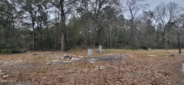 2065 Mill Pond RD Road, Varnville, SC 29944