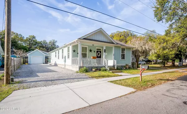 813 16th ST Street, Port Royal, SC 29935