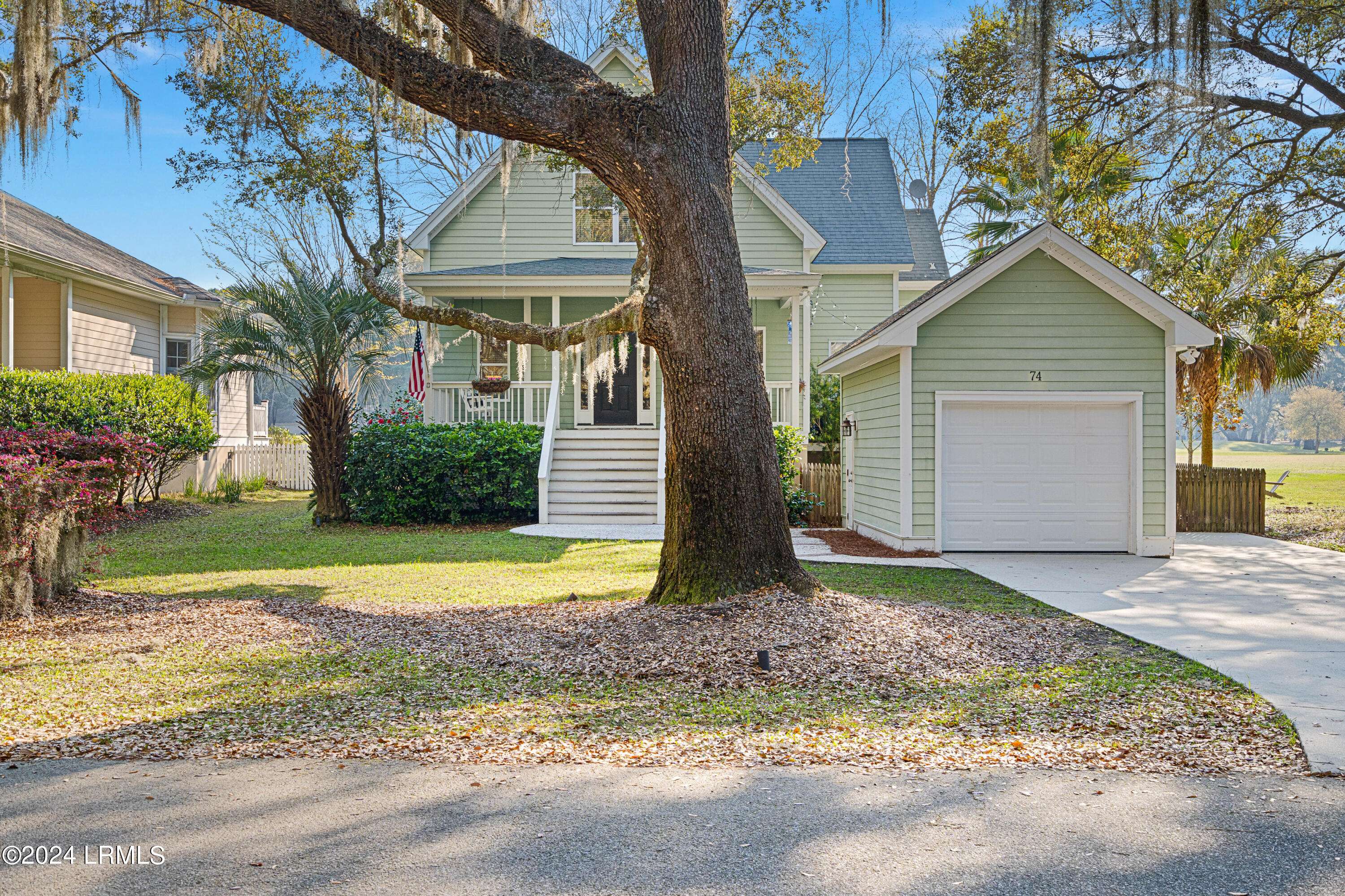Beaufort, SC 29907,74 Tuscarora AVE Avenue