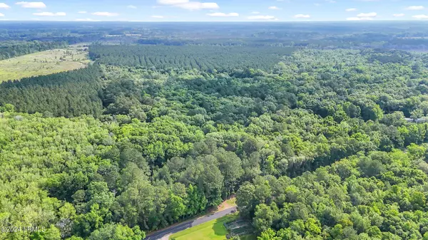 Yemassee, SC 29945,385 Kress RD Road