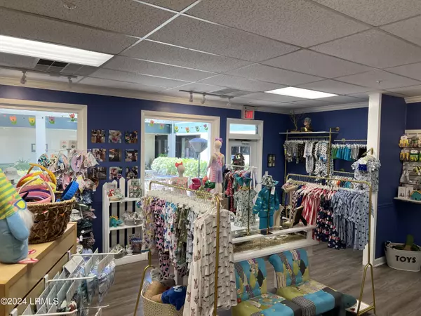 Hilton Head Island, SC 29928,1000 William Hilton Pkwy Parkway