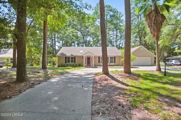 11 Webb WAY Way, Beaufort, SC 29907