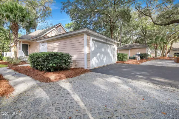 Hilton Head Island, SC 29928,30 Wimbledon CT Court