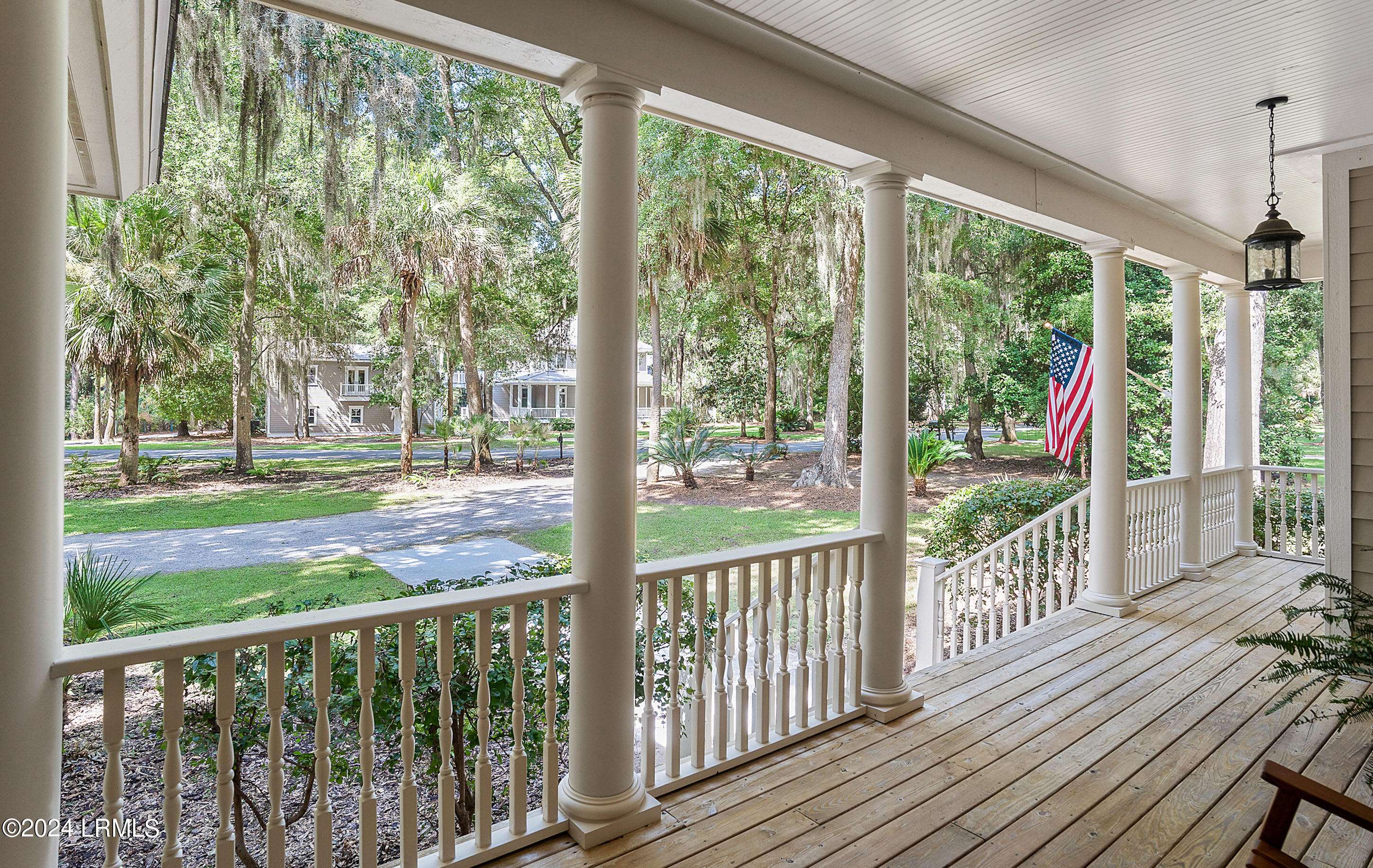 Beaufort, SC 29907,5 Tuxedo DR Drive