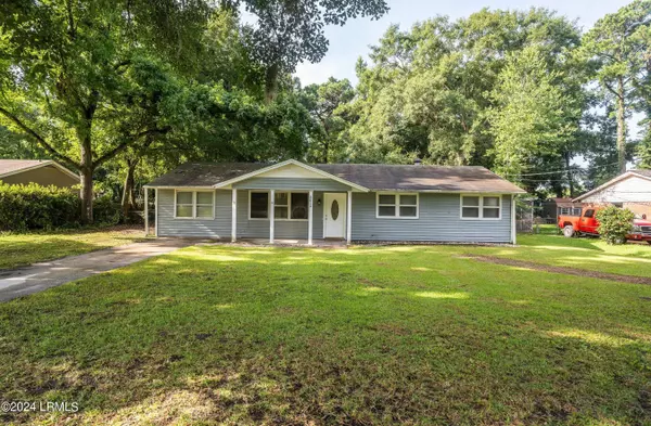 3012 Elm ST Street, Beaufort, SC 29902