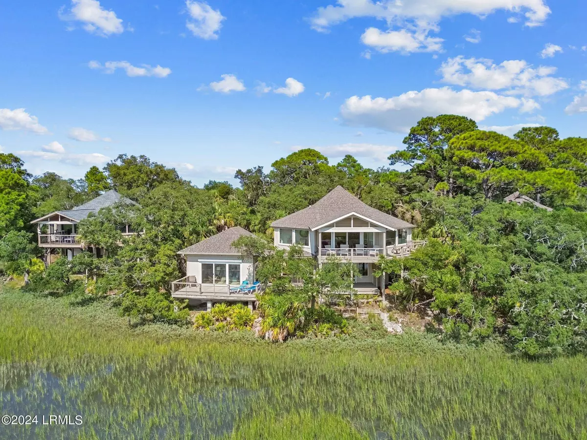 Fripp Island, SC 29920,884 Fiddlers Ridge RD Road