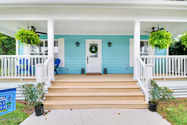 Port Royal, SC 29935,2813 Smilax AVE Avenue