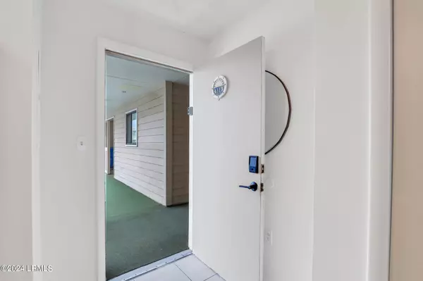 663 William Hilton Pkwy Parkway, Hilton Head Island, SC 29928