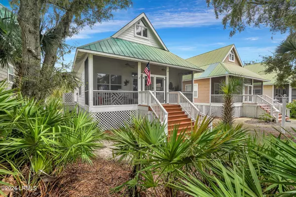 43 Davis Love DR Drive, St. Helena Island, SC 29920