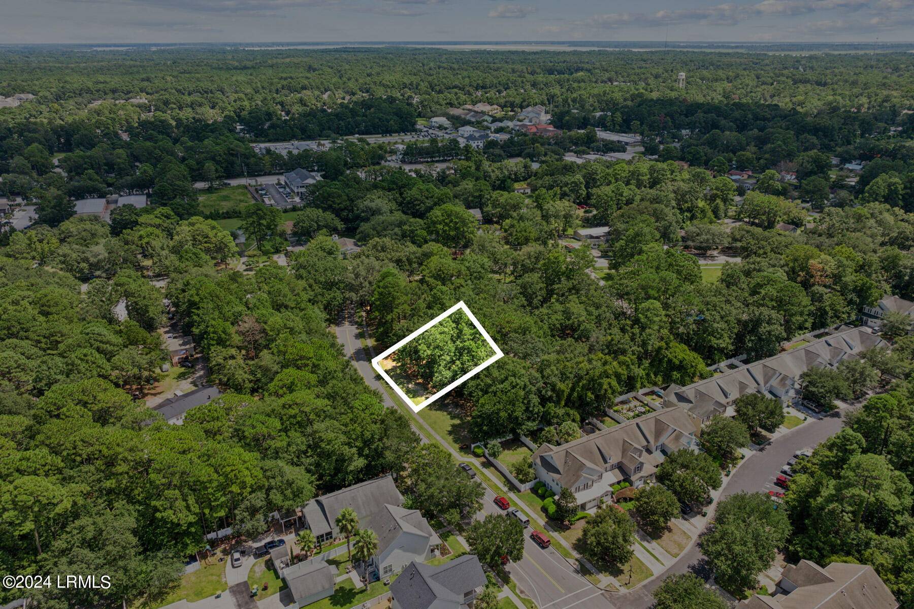 Bluffton, SC 29910,33 9th AVE Avenue